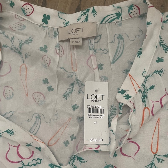 LOFT Top NEW! - Picture 2 of 2